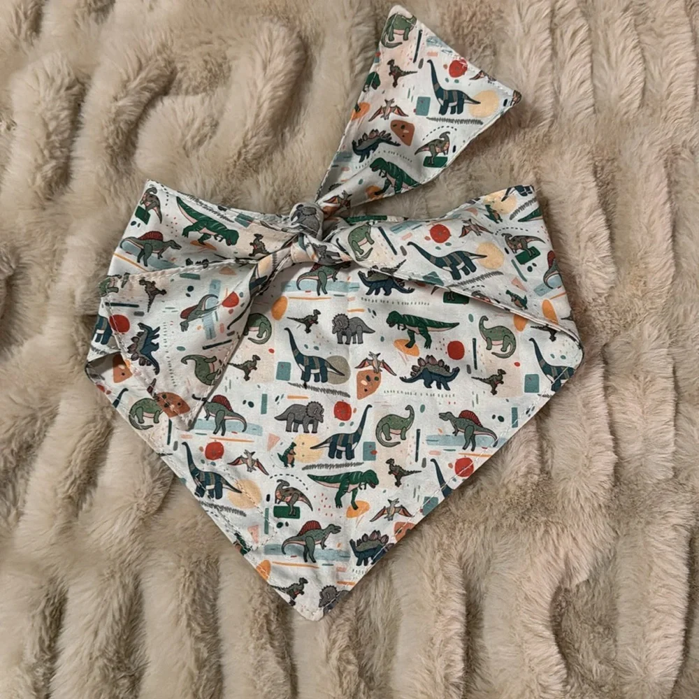 Sniff & Bark Dinosaur Pet Bandana (Large)